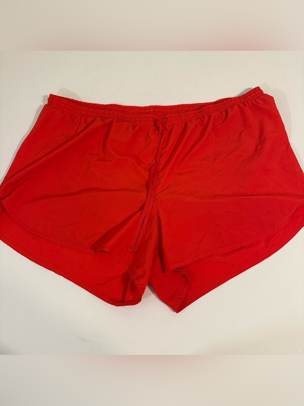 OLD NAVY ATHLETICS GYM SHORTS